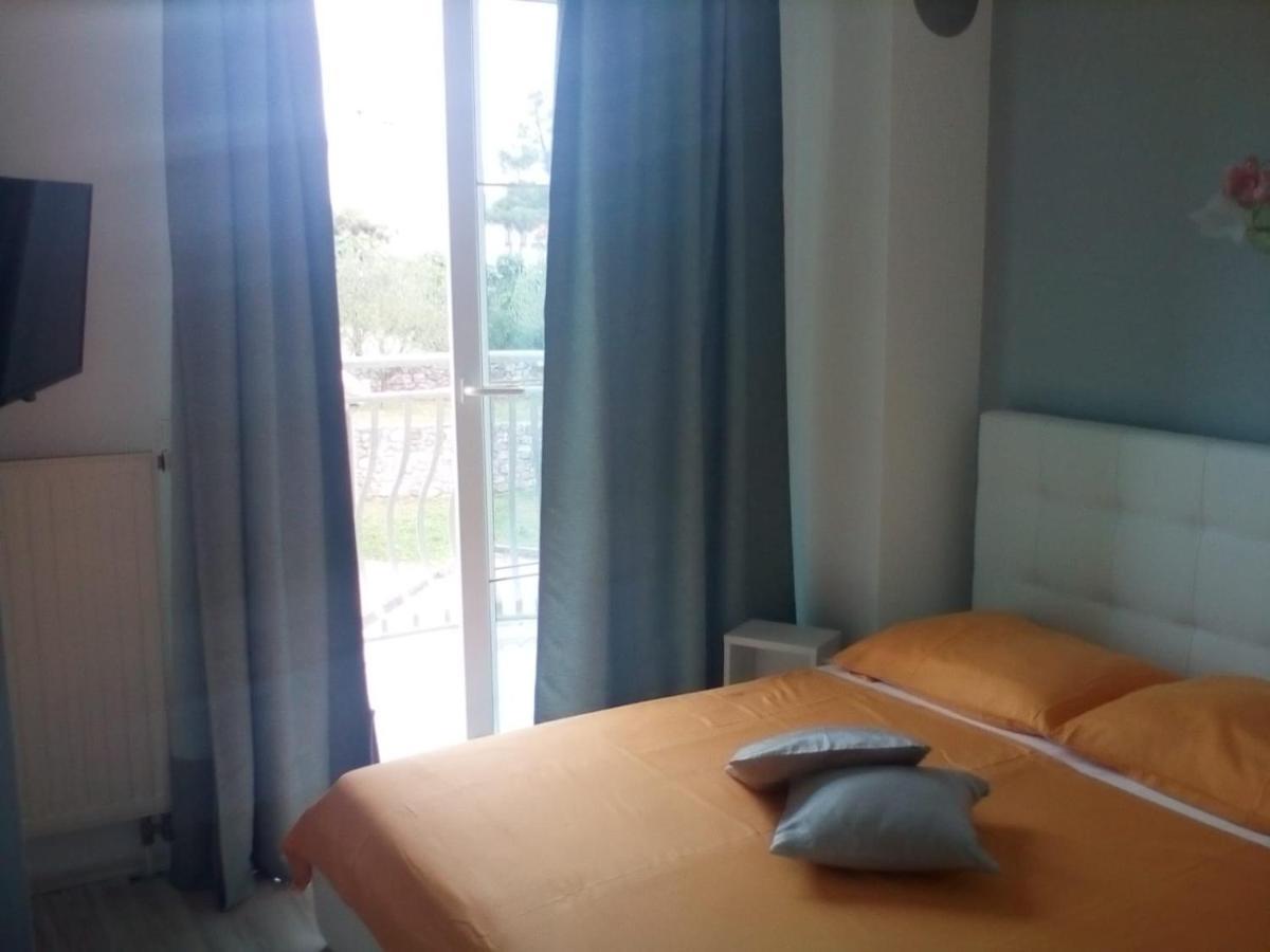 Ana Rooms Krk Town Exterior foto