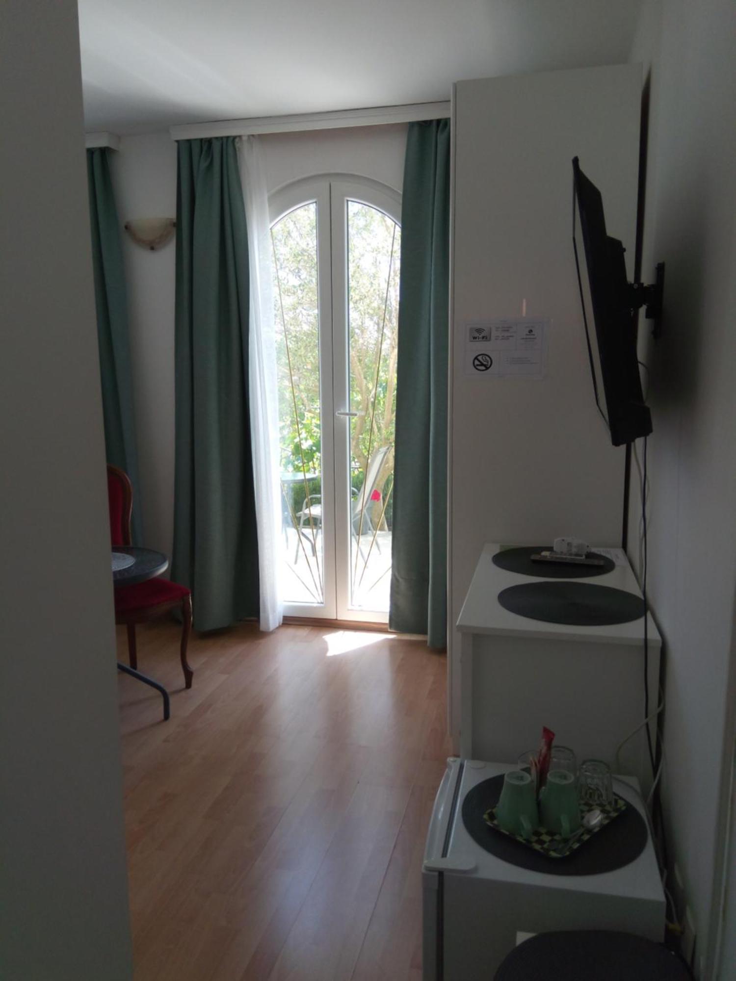 Ana Rooms Krk Town Zimmer foto